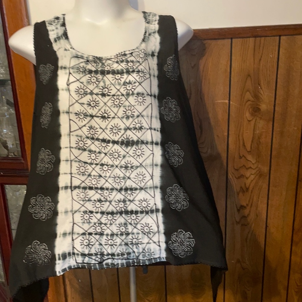 C W Classic Top